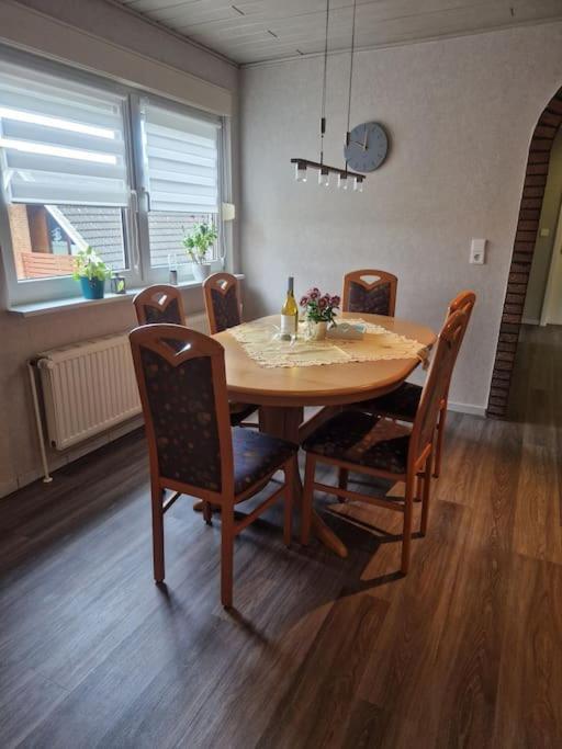 Gemuetliche 3-Zimmer-Wohnung, Zentral Gelegen Apensen المظهر الخارجي الصورة