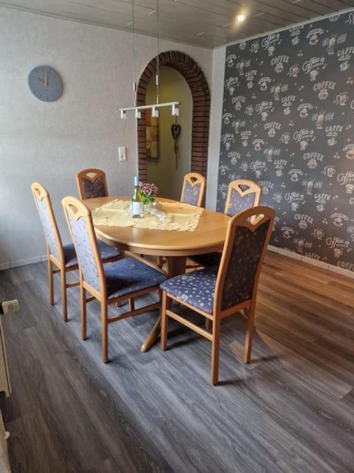 Gemuetliche 3-Zimmer-Wohnung, Zentral Gelegen Apensen المظهر الخارجي الصورة